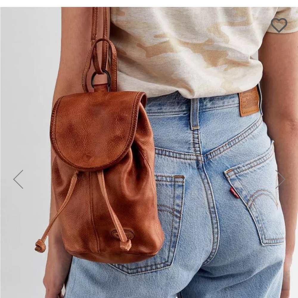 Nala Mini Leather Backpack
BED STU